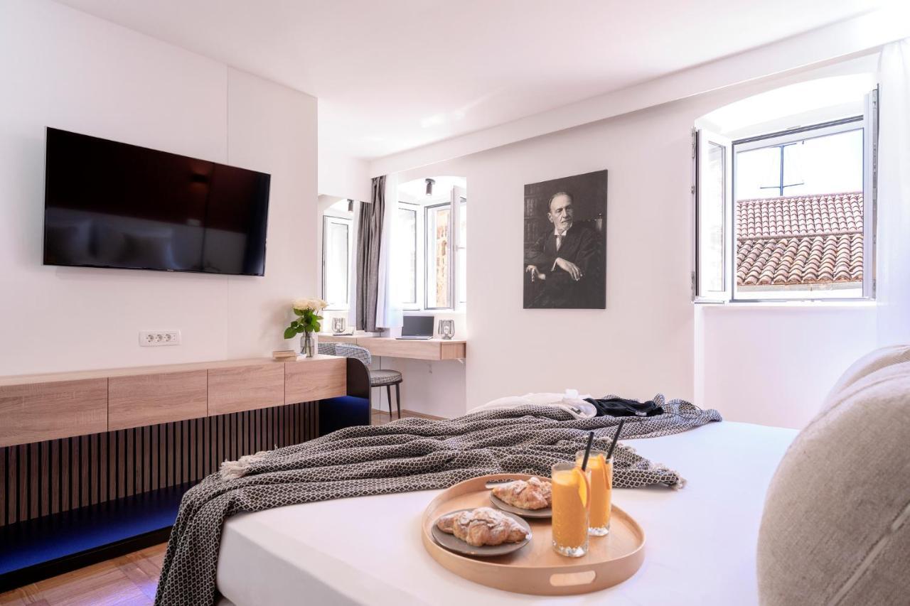 Apartment Fingerprint